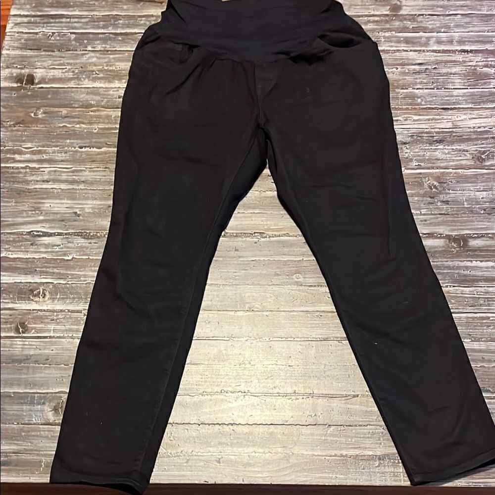 Old Navy Maternity Full-Panel Wow Skinny Jeans
